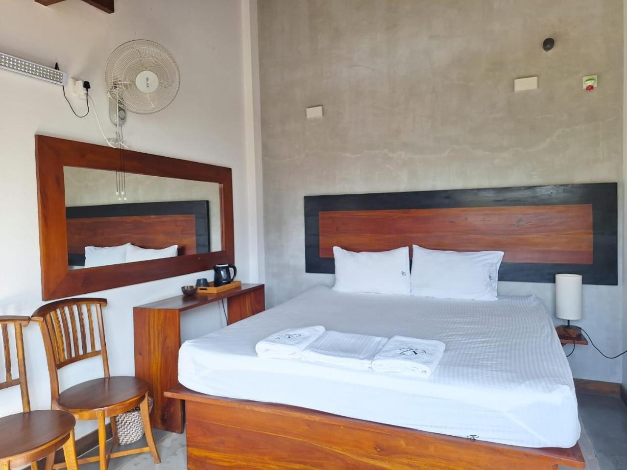 Bellaxy Ceylon Bed and Breakfast Buitenkant foto